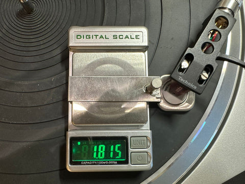 ELECTRONIC 黑膠唱針壓計 （預訂貨品）